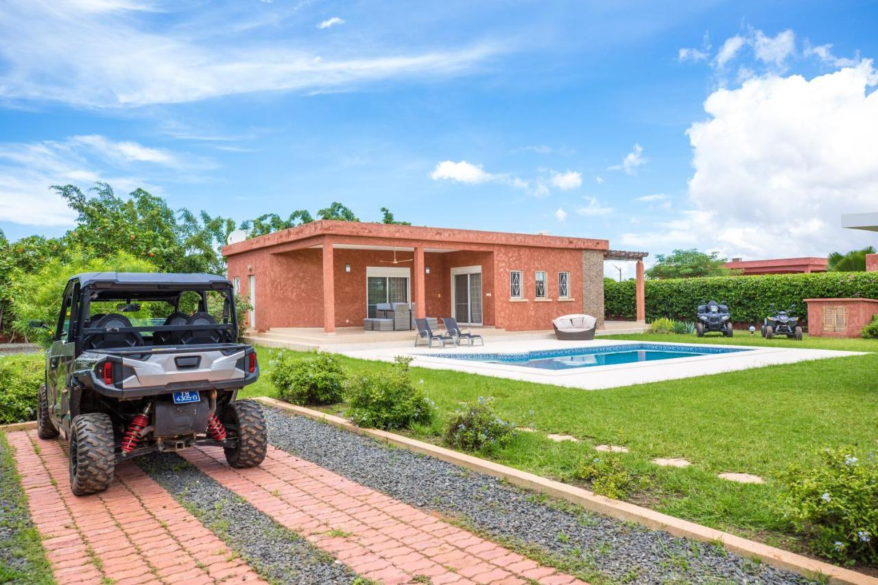 Maison K.E.N.Z.A M'Bour Buitenkant foto