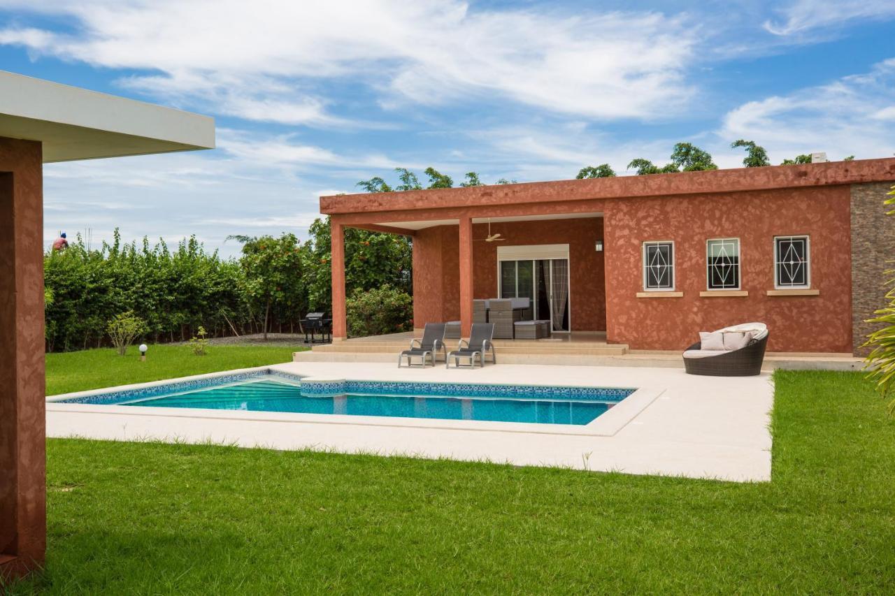 Maison K.E.N.Z.A M'Bour Buitenkant foto