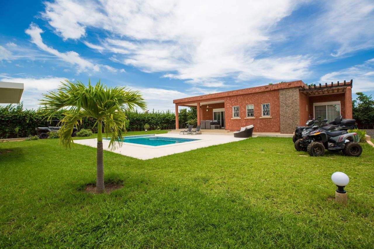 Maison K.E.N.Z.A M'Bour Buitenkant foto